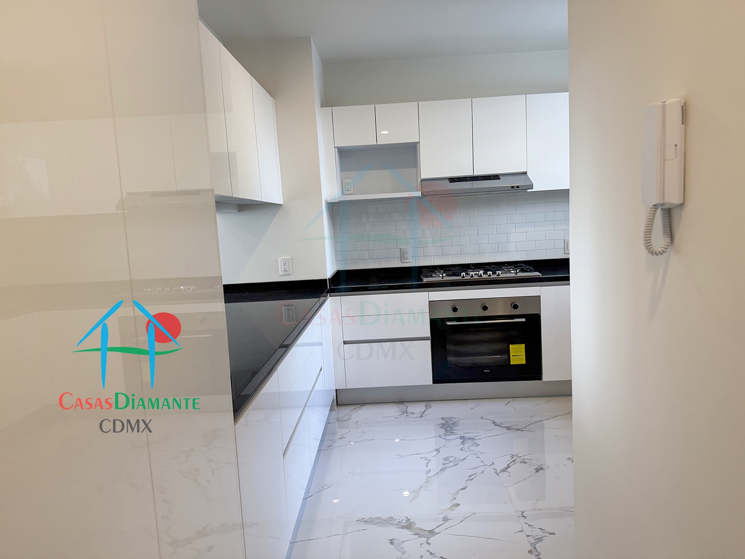 Las Águilas Verdun Casa F - Cocina 2